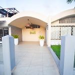 Juna Hotel Boutique