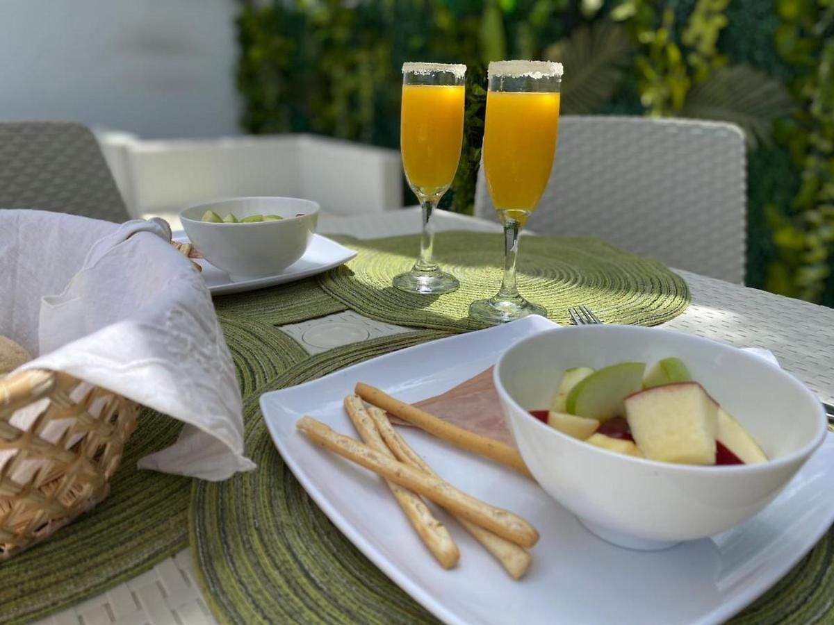 Juna Boutique Bed & Breakfast 3*