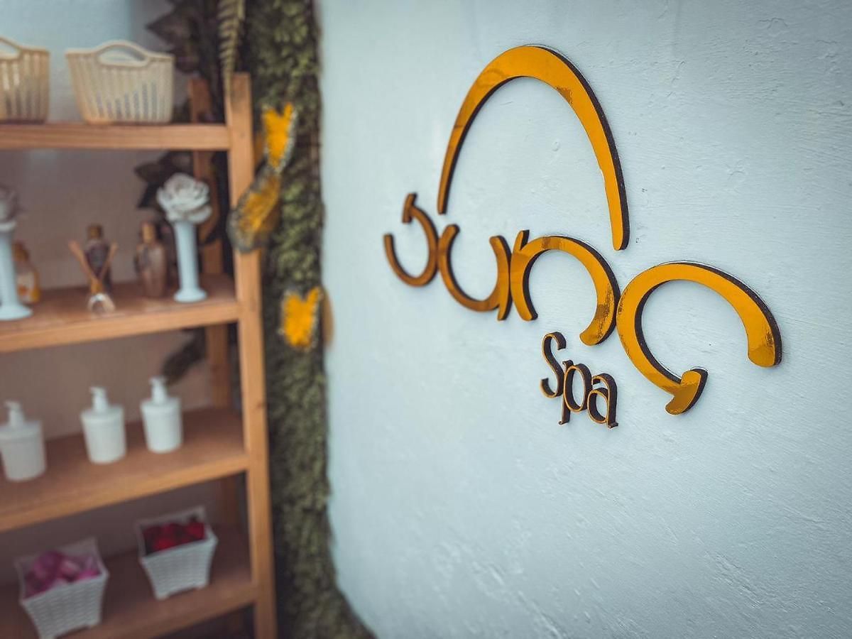 Juna Boutique Bed & Breakfast